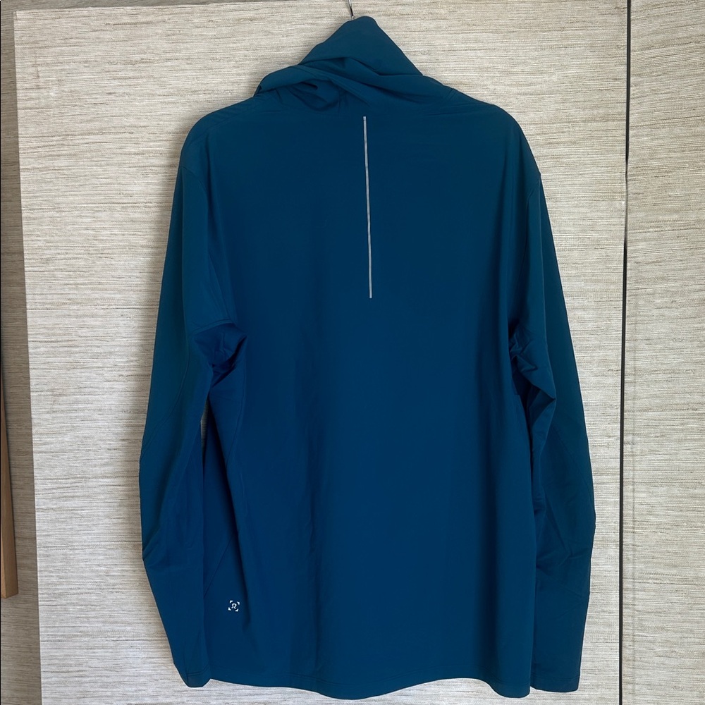 lululemon athletica Men's Teal Windbreaker Jacket - Picture 5 of 5